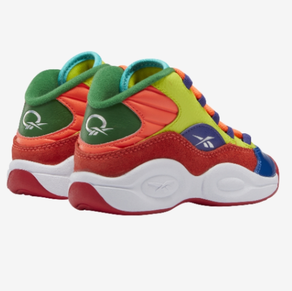 Reebok Question Mid. Multi color basket ball sneakers